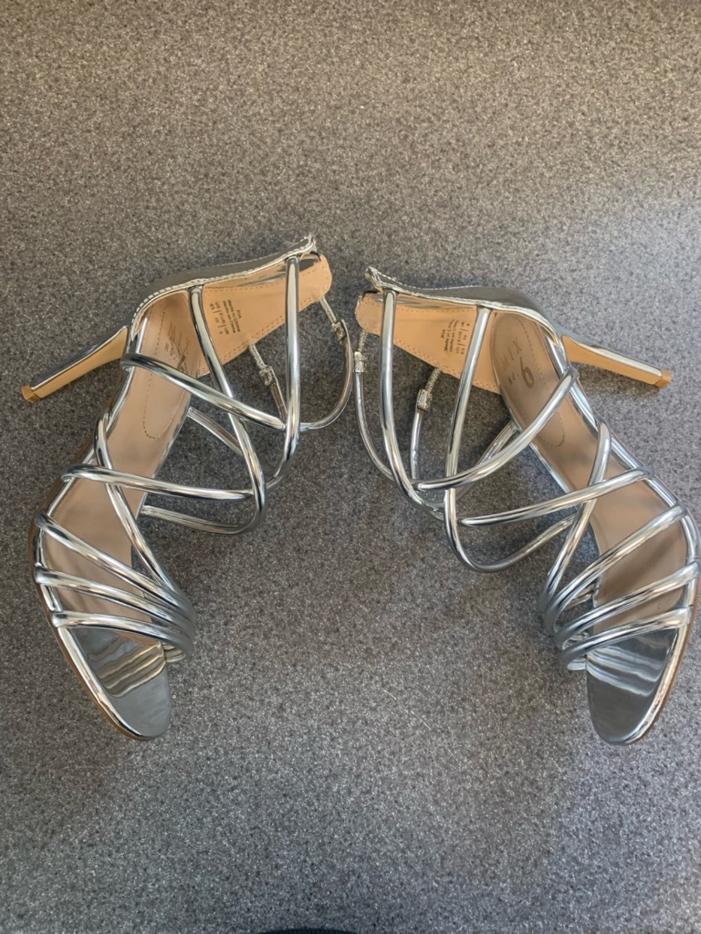 Mix No. 6 Ria silver strappy stiletto heels Size 8.5 Party Formal Dressy Fun EUC - Picture 5 of 8